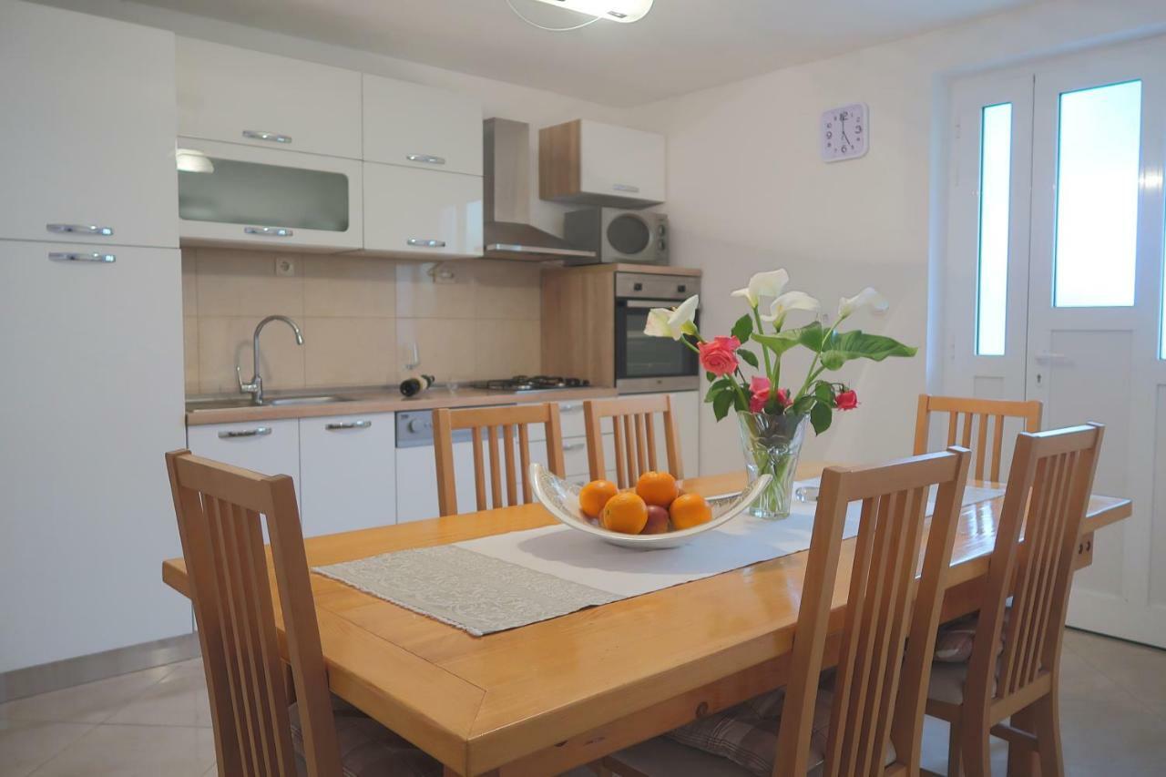 Studio apartman Mia Stobreč Esterno foto