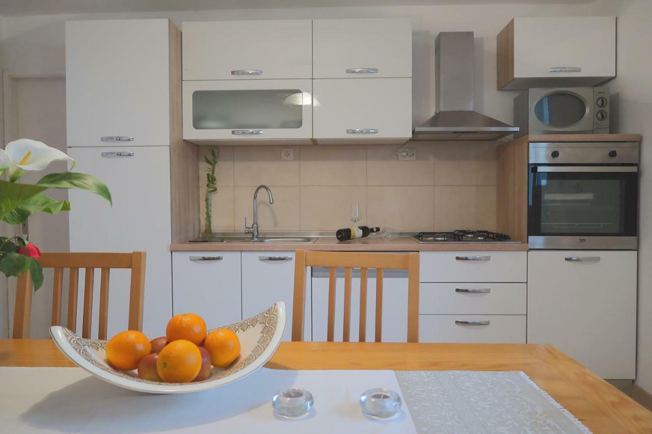 Studio apartman Mia Stobreč Esterno foto