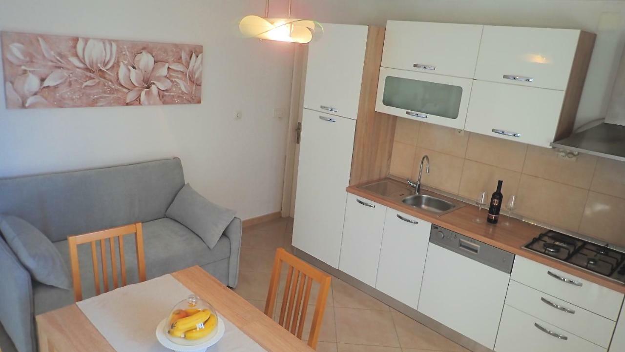 Studio apartman Mia Stobreč Esterno foto
